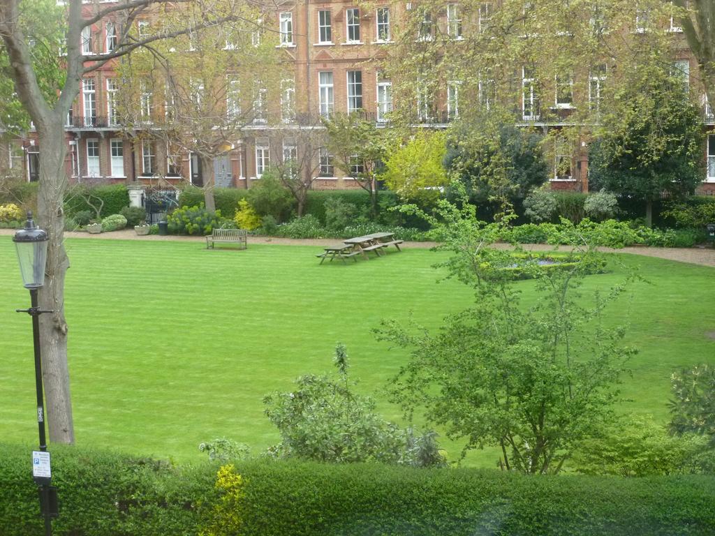 Garden View Hotel London Exterior photo